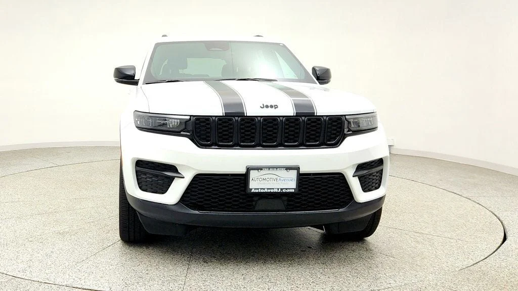 Used 2025 Bright White Clearcoat Jeep Altitude X 4x4 w/ 20