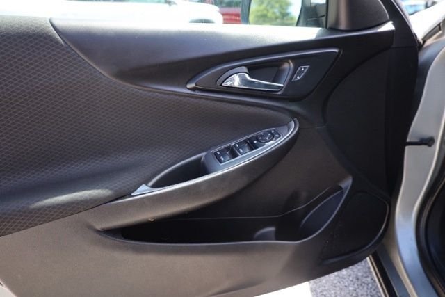 Used 2025 Gray Chevrolet LS image 20
