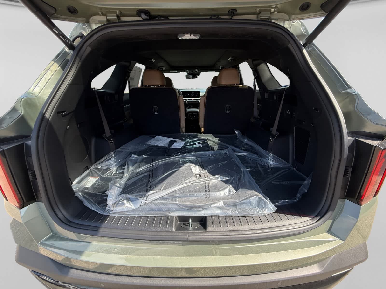 New 2026 Jungle Green Kia X-Line SX Prestige image 23