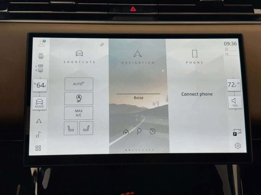 New 2026  Land Rover Dynamic SE image 16