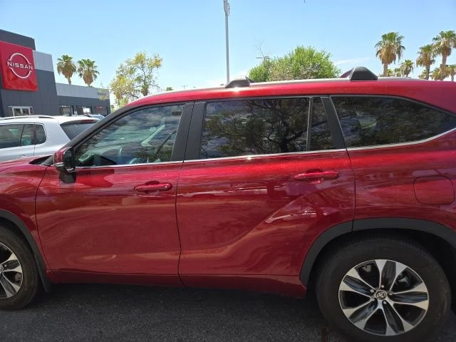Used 2024 Pearl Toyota XLE image 9