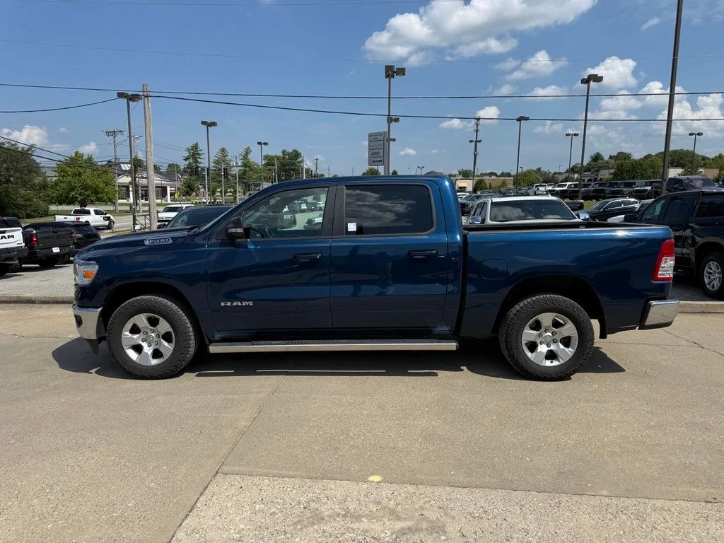 Used 2021 Blue Ram Big Horn/Lone Star image 10