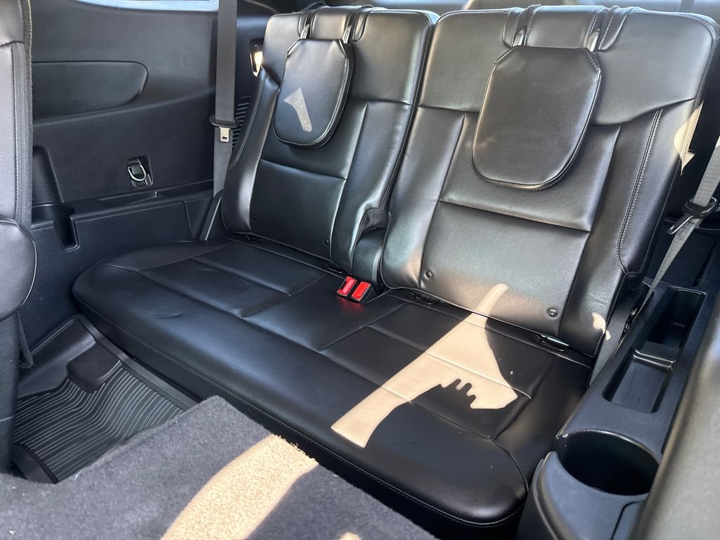 Used 2023 Black Ford XLT image 16