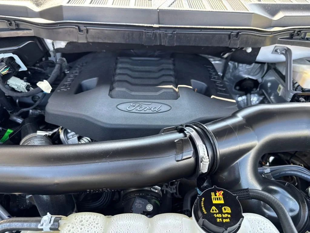 Used 2022 Oxford White Ford XLT image 26