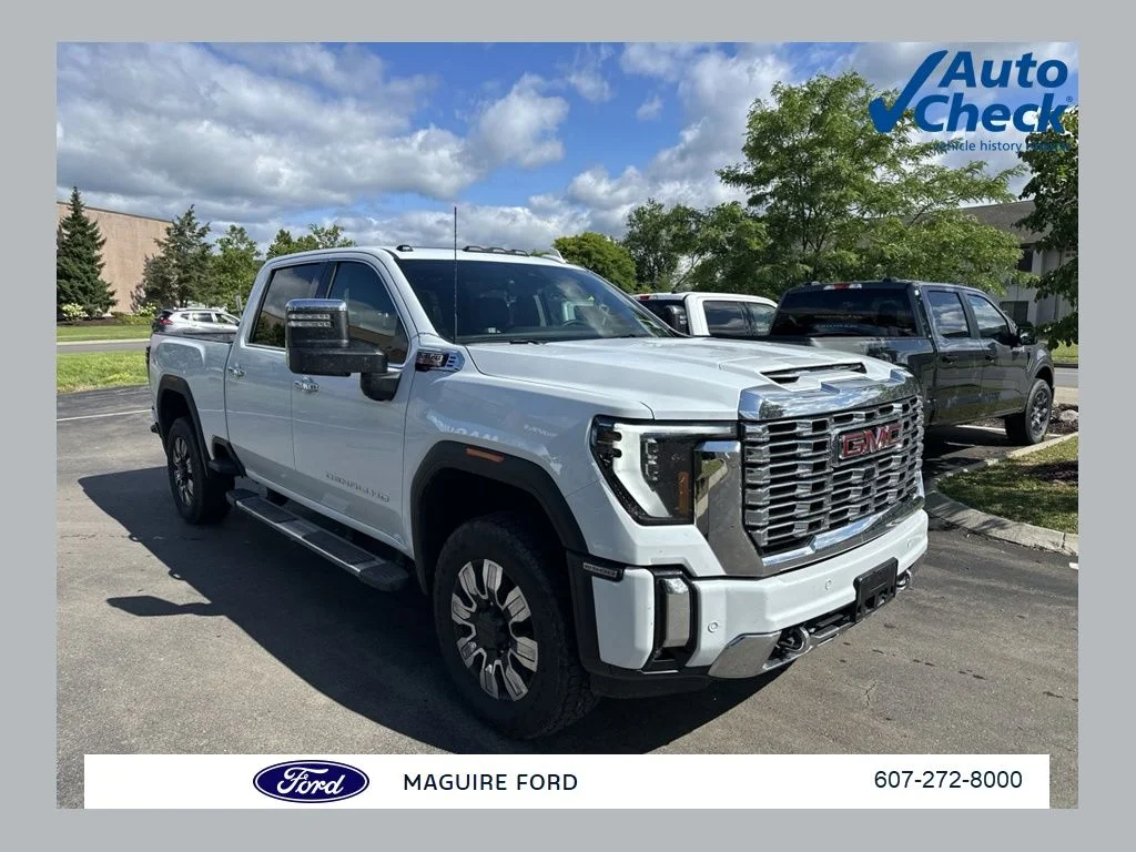 Used 2026 White GMC Denali image 1
