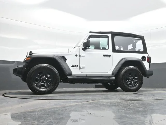 Used 2024 White Jeep Sport image 21