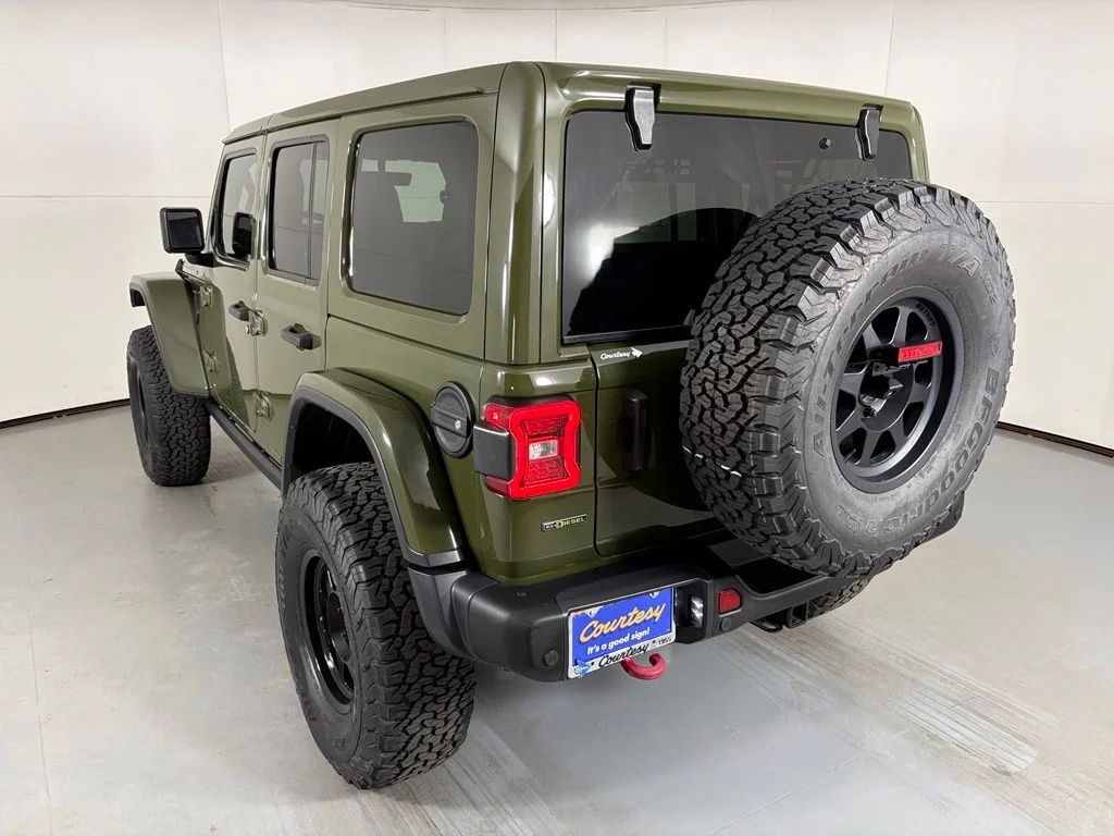 Used 2021 Green Jeep Unlimited Rubicon image 6