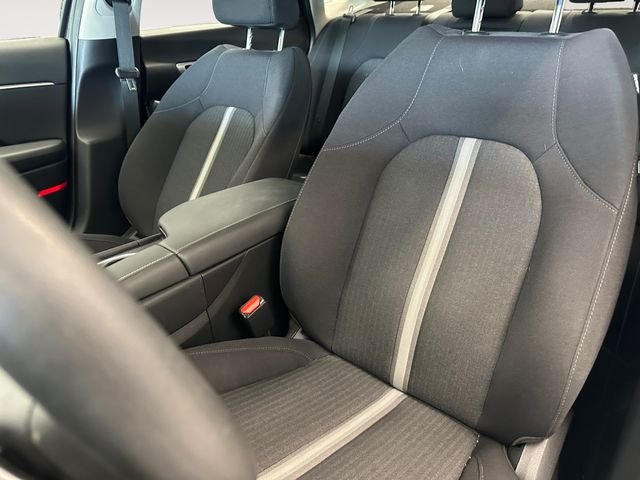 Used 2025 Blue Hyundai SEL image 9