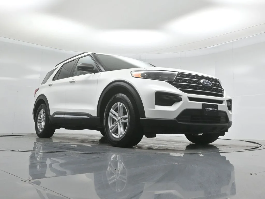 Certified Used 2024 White Ford XLT image 46