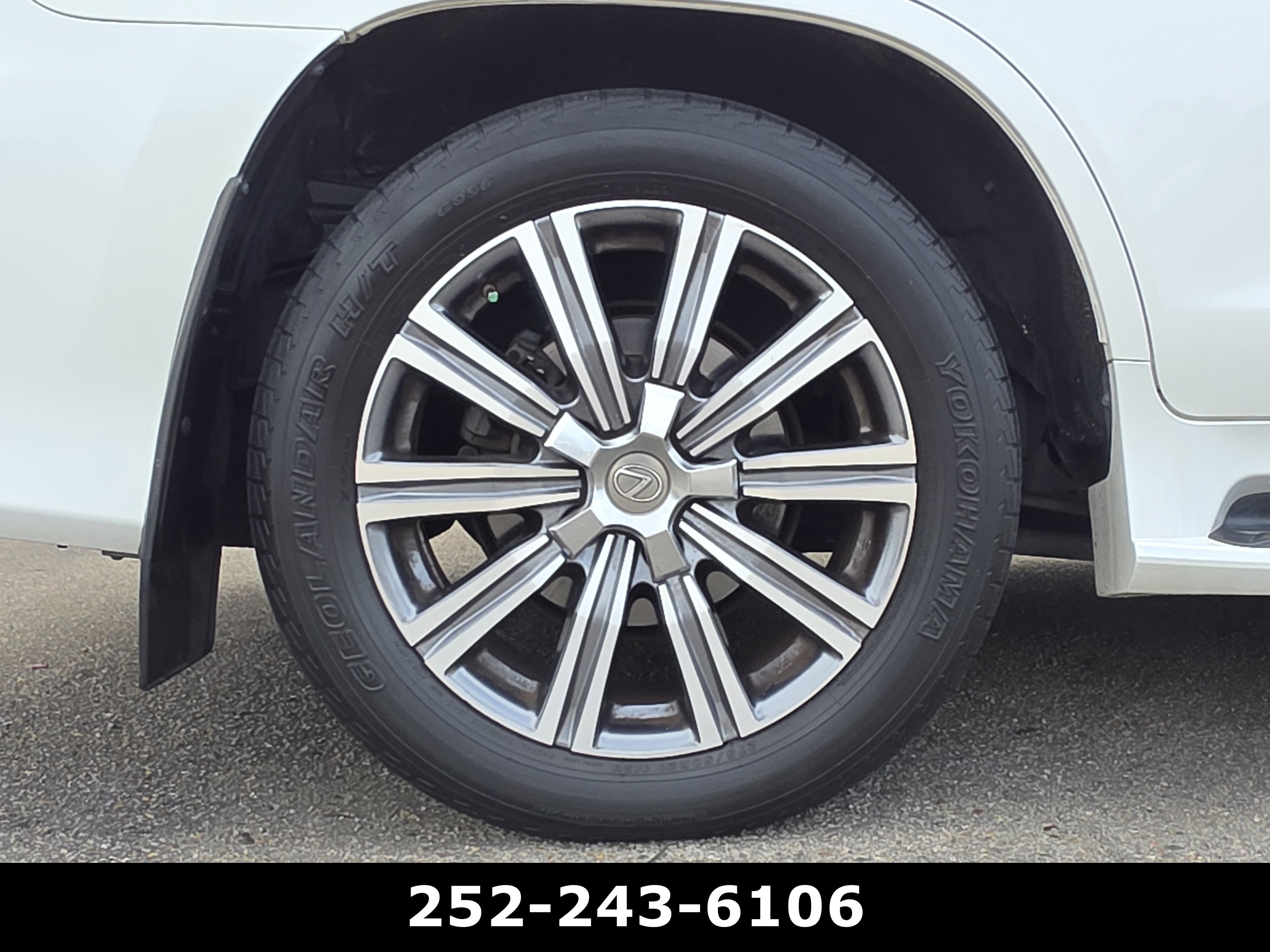 Used 2016 Starfire Pearl Lexus 570 image 58