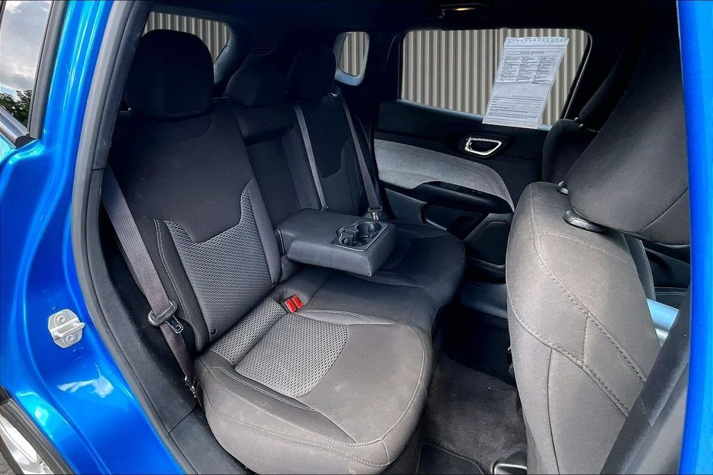 Used 2023 Blue Jeep Sport image 27
