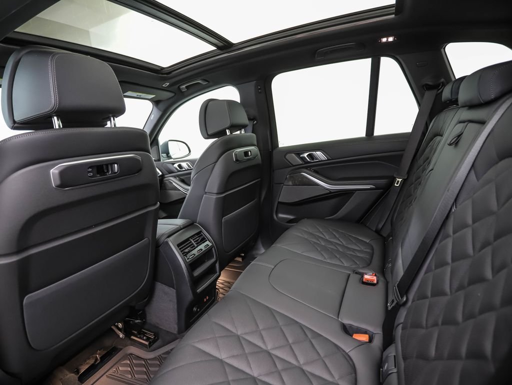 New 2026 Gray Metallic BMW xDrive40i image 21