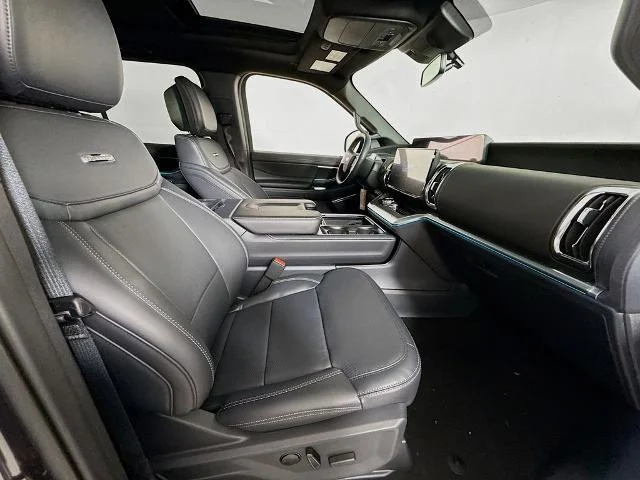 New 2026 Dark Matter Gray Metallic Ford MAX Platinum® image 66