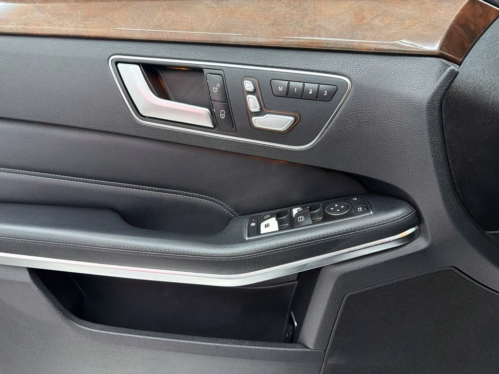 Used 2014 Silver Mercedes-Benz E 350 image 15
