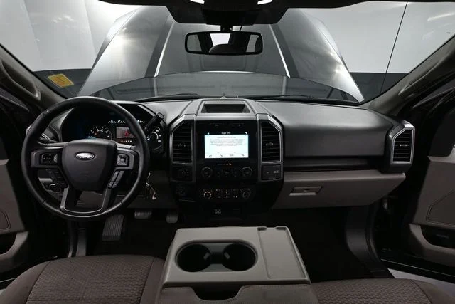 Used 2019 Black Ford XLT image 25