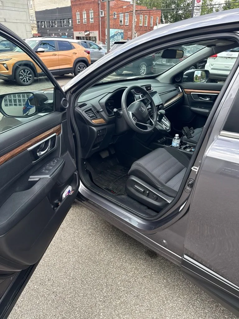 Used 2022  Honda EX image 10