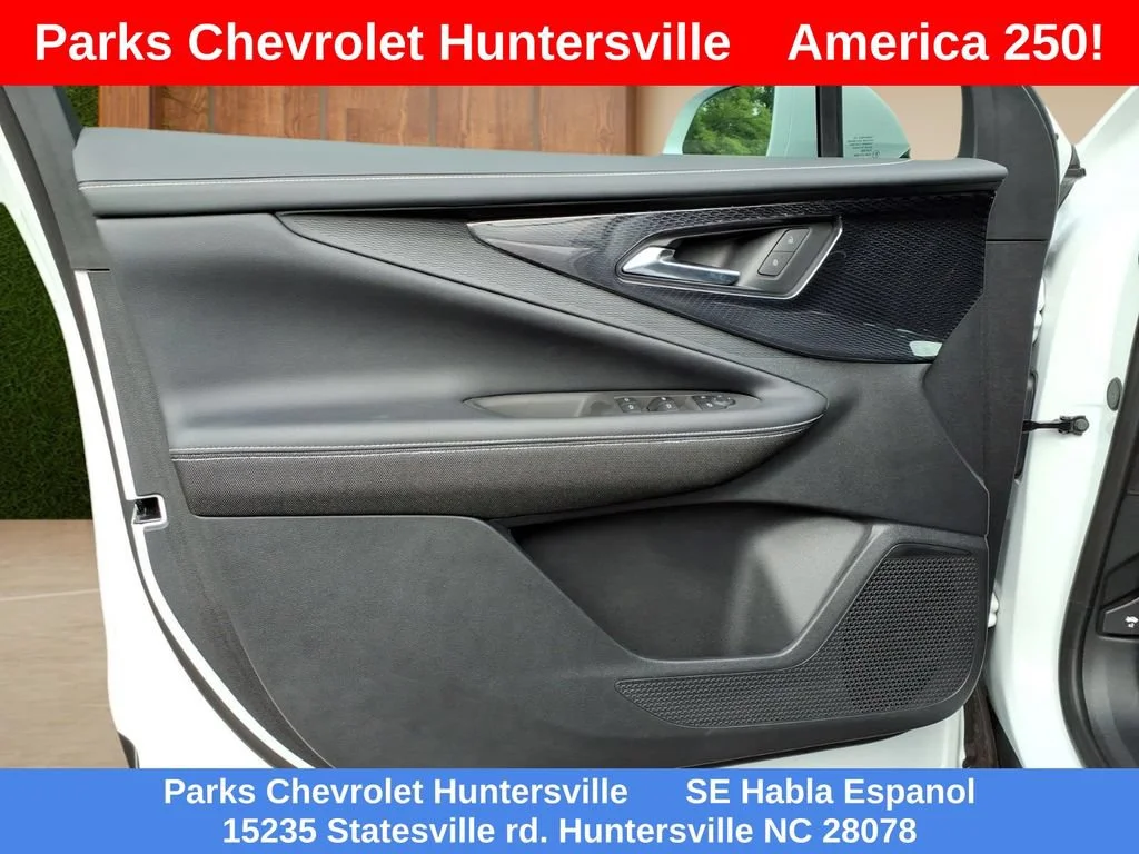 New 2026 Summit White Chevrolet LT image 18