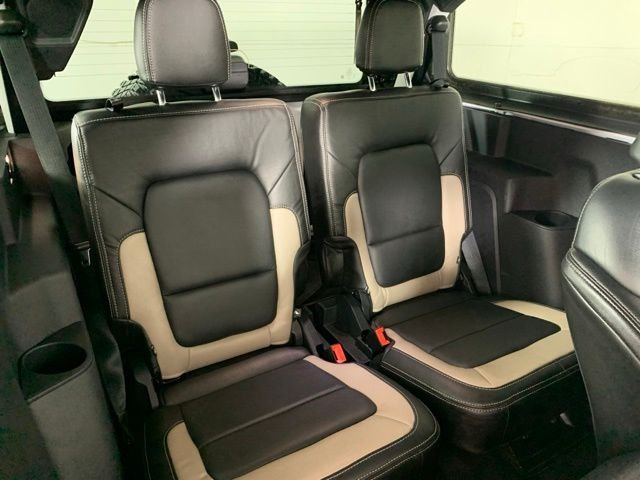 Used 2023 White Ford Wildtrak image 24