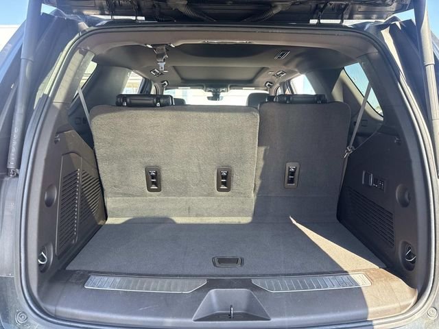 Used 2021 Hunter Green GMC Denali image 8
