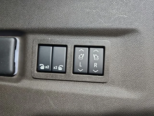 Used 2026 Silver GMC Elevation image 46