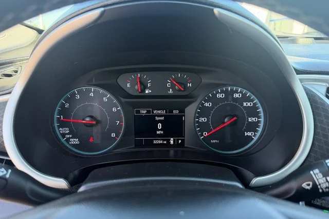 Used 2023 RIVERSIDE BLUE METALLIC Chevrolet RS image 13