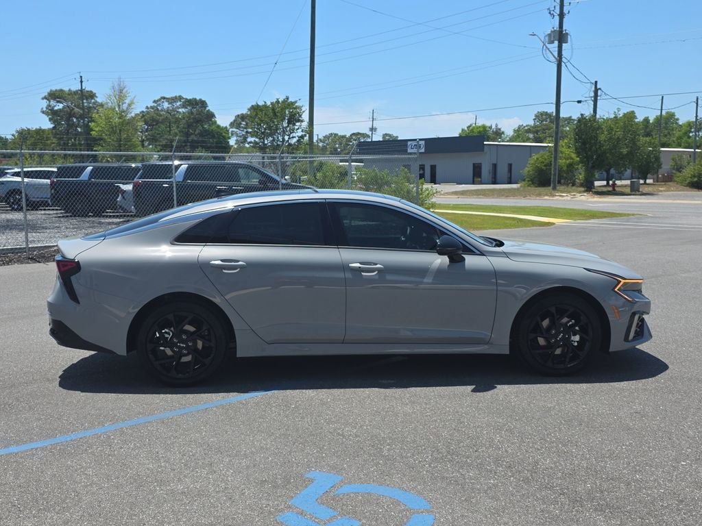New 2026 Wolf Gray Kia GT-Line image 8