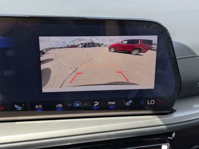 New 2027 Summit White Chevrolet LT image 33