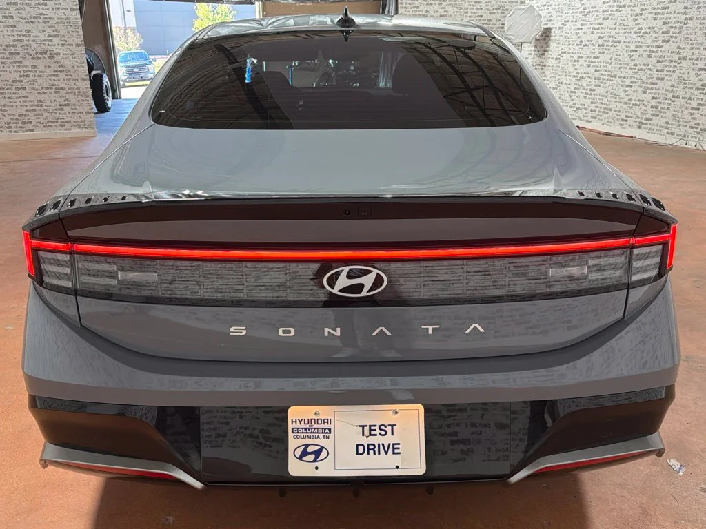 Used 2024 Transmission Blue Hyundai SEL image 6