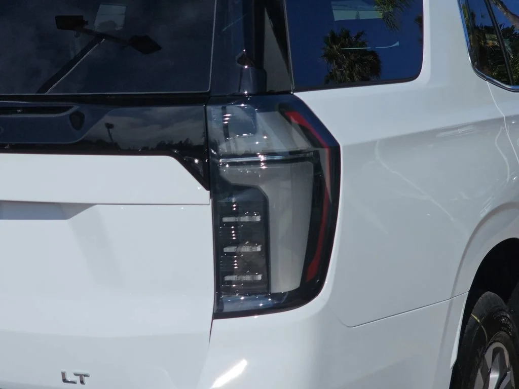 New 2026 Summit White Chevrolet LT image 42