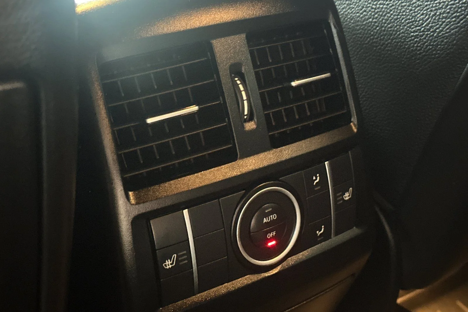 Used 2017  Mercedes-Benz GLS 450 image 13