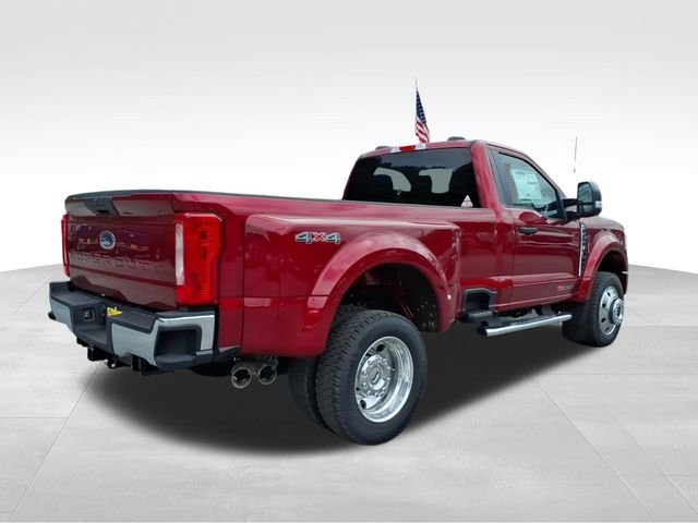 New 2026 Ruby Red Metallic Tinted Clearcoat Ford F-450® XLT image 10