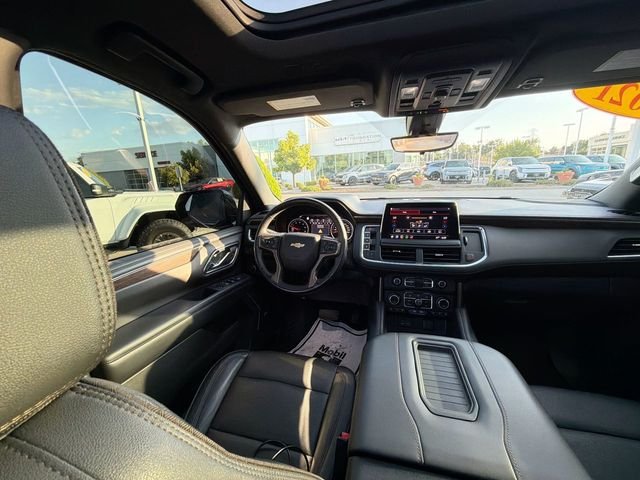 Used 2021  Chevrolet High Country image 16