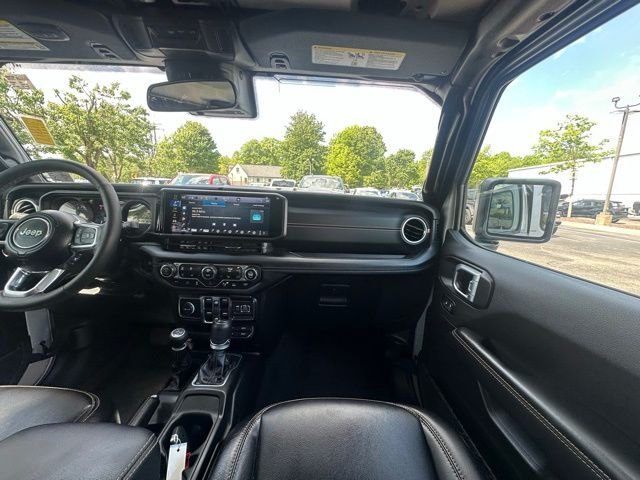 Used 2024 Silver Jeep Sahara 4xe image 26