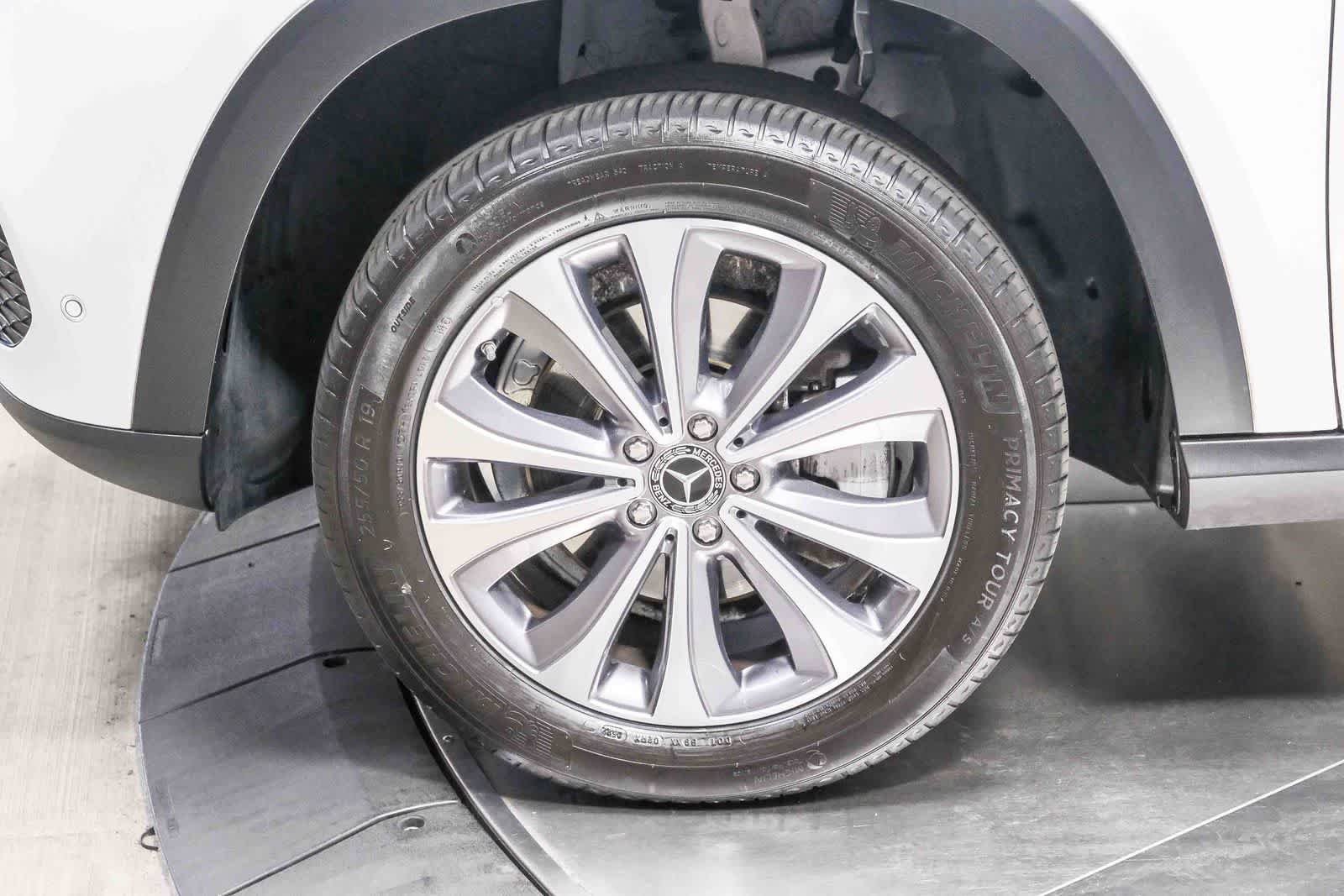 Certified Used 2022 Polar White Mercedes-Benz GLE 350 image 11