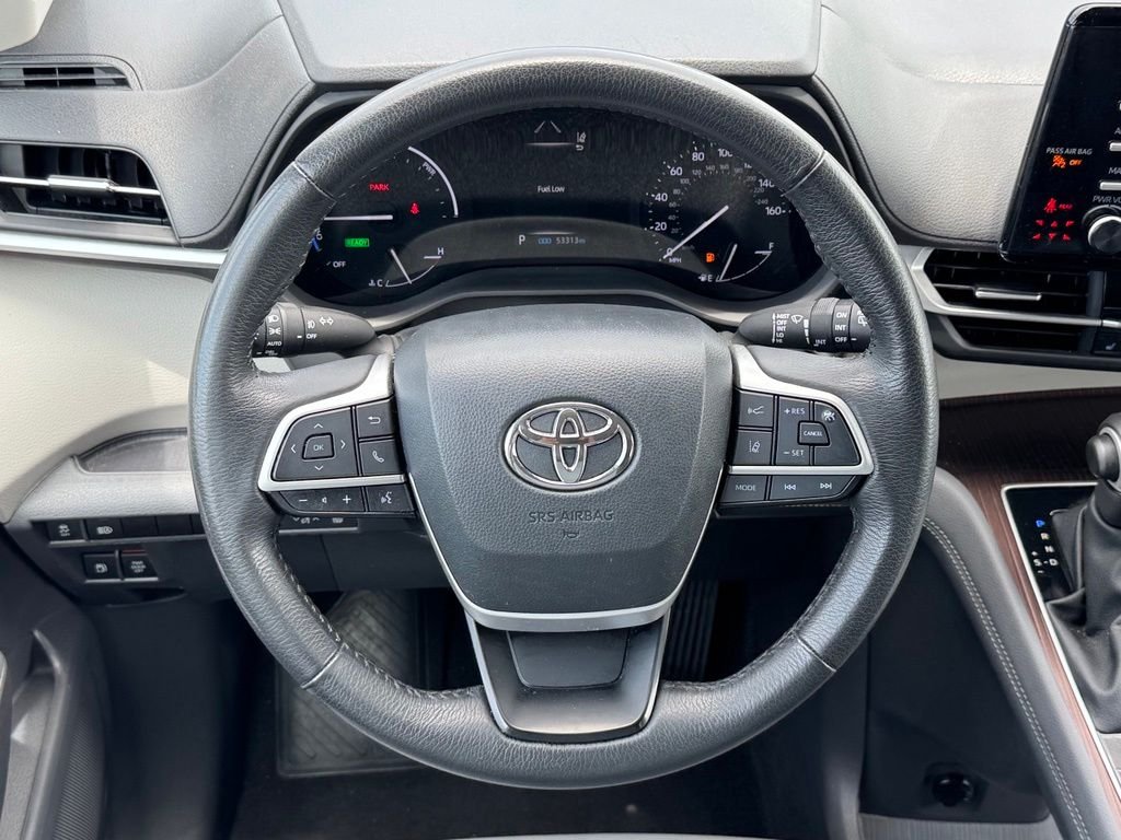 Used 2024 Silver Toyota XLE image 26