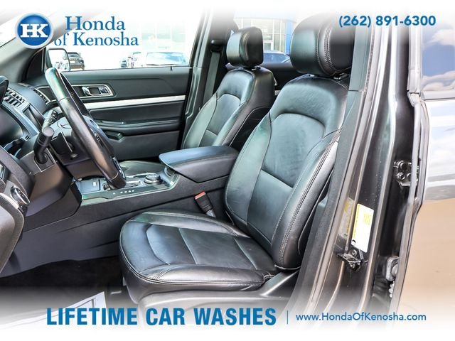 Used 2016 Magnetic Ford XLT image 9