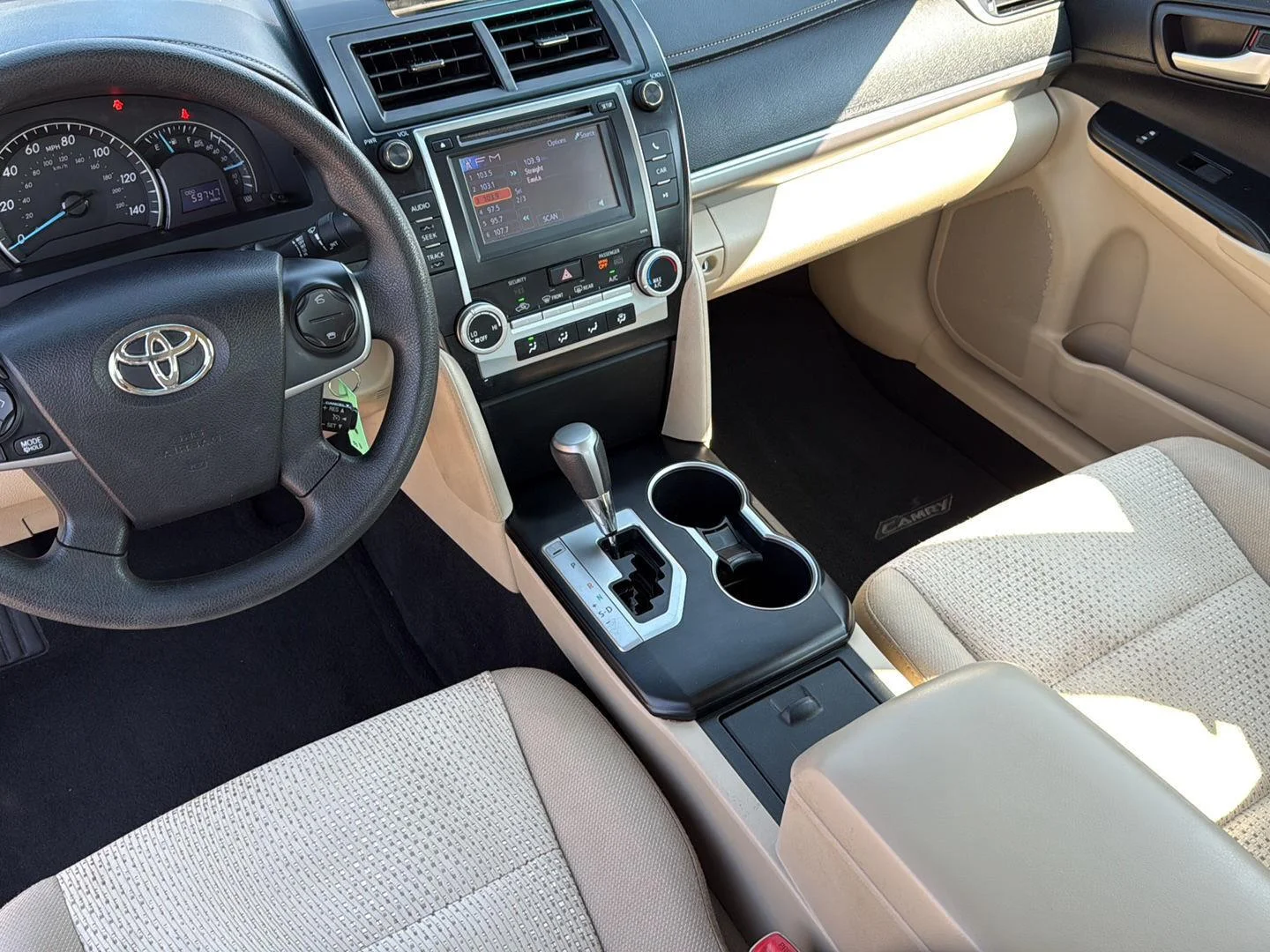 Used 2014 Creme Brulee Mica Toyota LE image 3