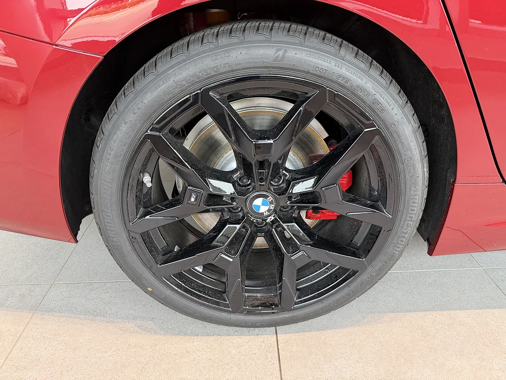 New 2026 Vegas Red Metallic BMW xDrive NA image 7