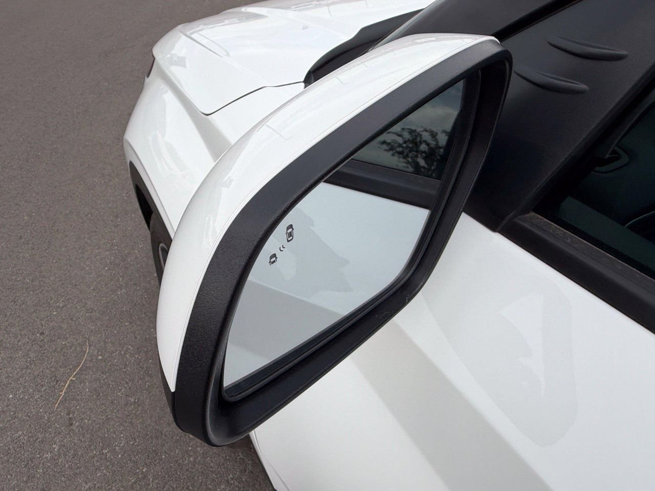 2026 Hyundai Venue SEL - Photo 16