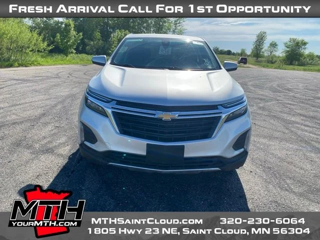 Used 2022 Silver Chevrolet LT image 3