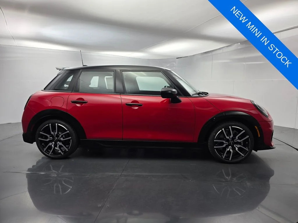 New 2026 Red MINI Iconic image 3