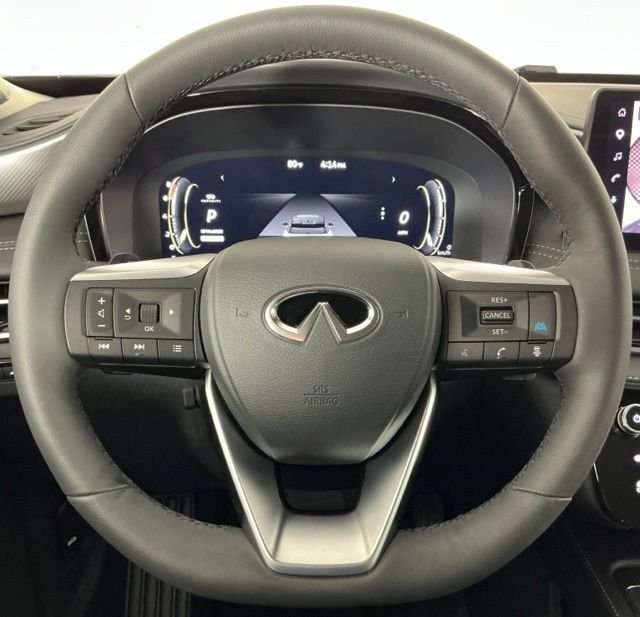 New 2027 RADIANT WHITE INFINITI Luxe FWD image 13