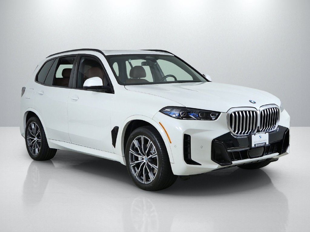 Certified Used 2025 Mineral White Metallic BMW xDrive40i image 9