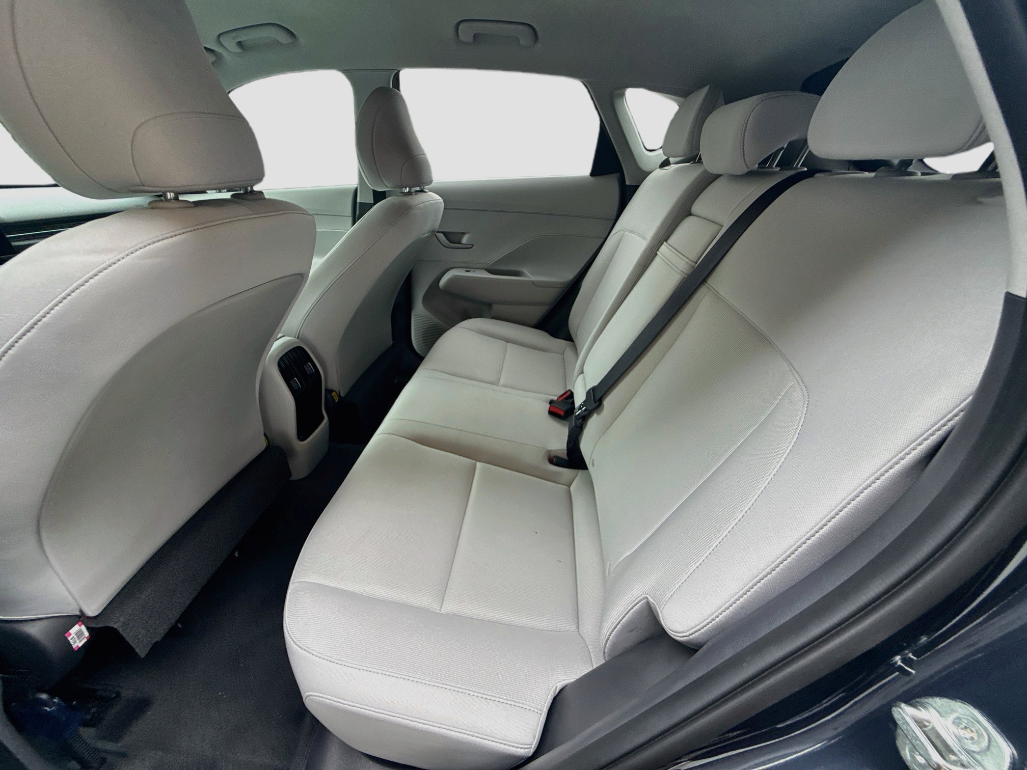 Used 2024 Denim Blue Pearl Hyundai SEL image 21