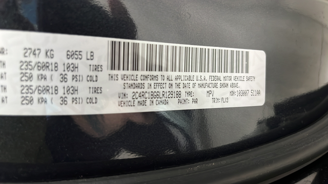 Used 2020 Maximum Steel Metallic Clearcoat Chrysler Touring L image 29