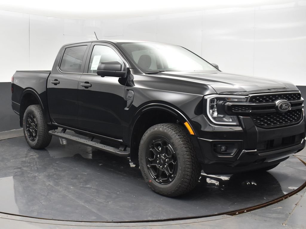 New 2026 Shadow Black Ford XLT image 11