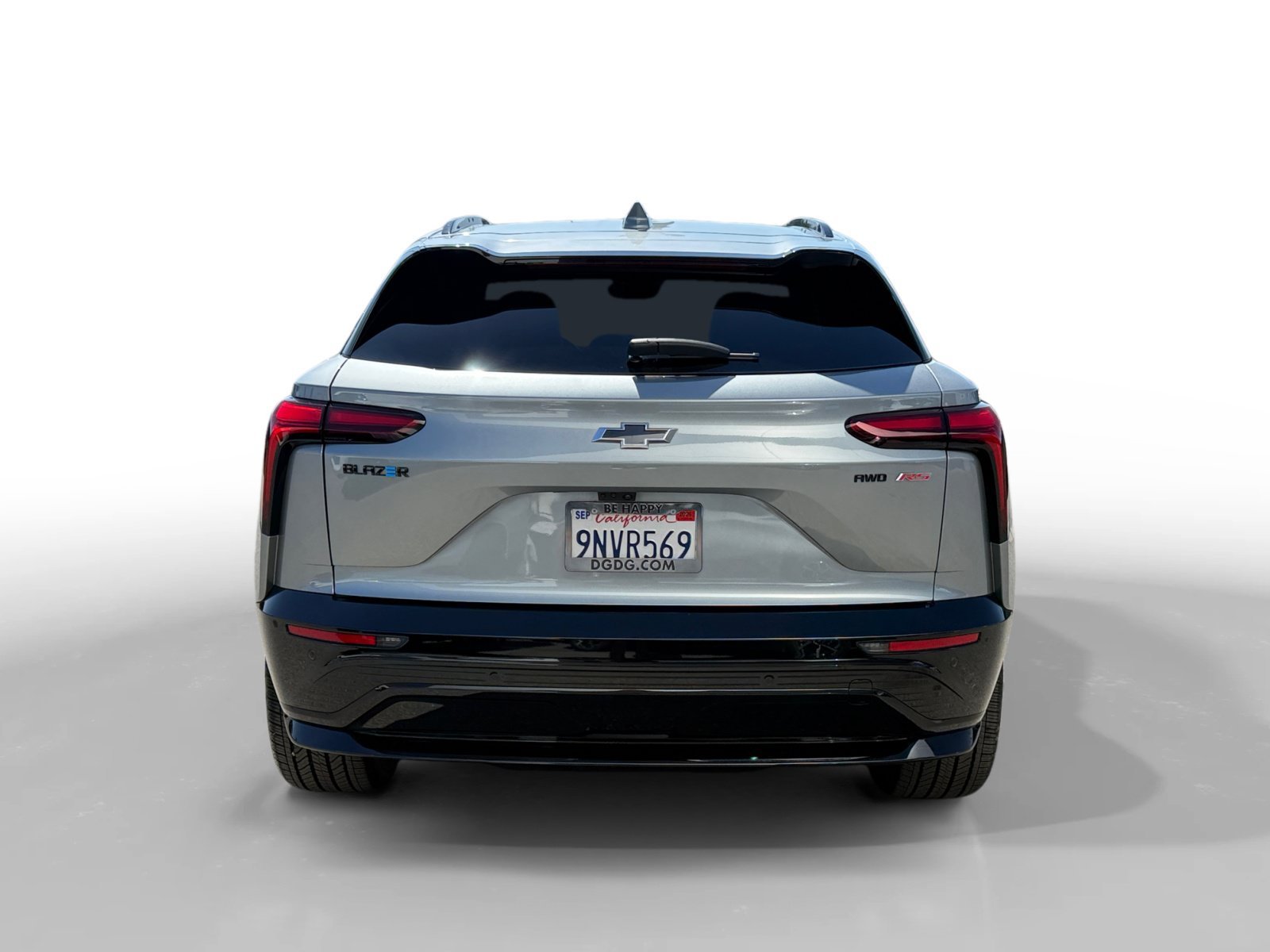Used 2024 Sterling Gray Metallic Chevrolet RS image 4