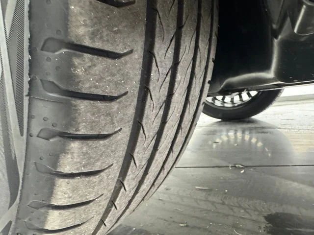 New 2027 Gray Mercedes-Benz GLC 300 image 11