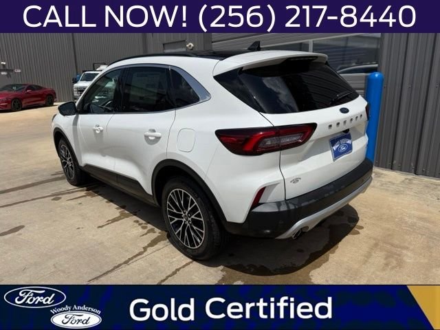Certified Used 2025 Star White Ford Base image 5