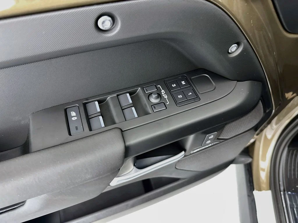 New 2026 Gondwana Stone Land Rover S image 18